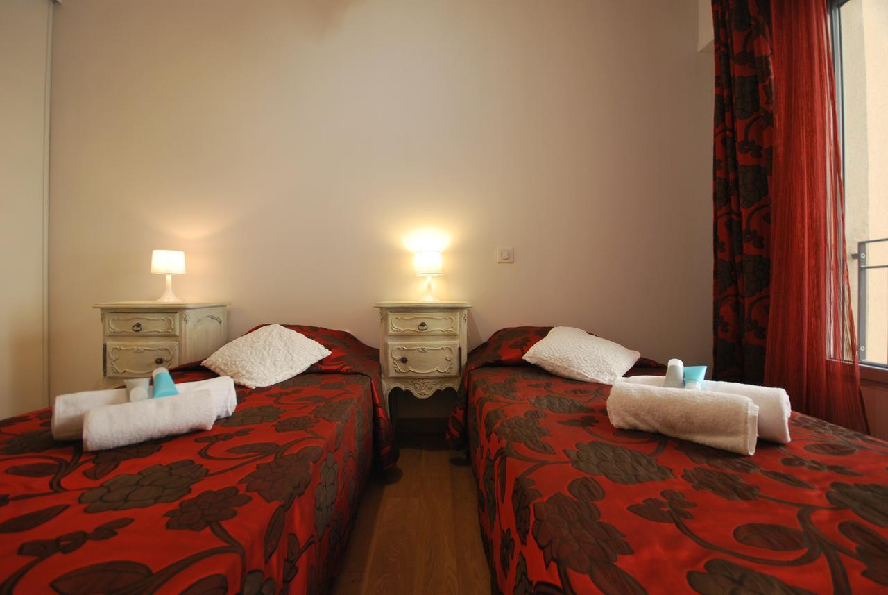 Le Vieux Port Apartments Кан Екстериор снимка
